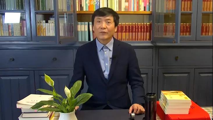 傳承中華文脈，經(jīng)典浸潤(rùn)人生——新疆兵團(tuán)二中開(kāi)展大型讀書(shū)月系列活動(dòng)1.jpg
