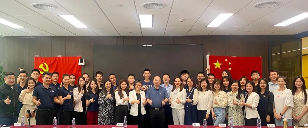 奮斗百年路，啟航新征程 | 奧威亞開展主題黨課暨慶五四青年節(jié)主題活動(dòng)