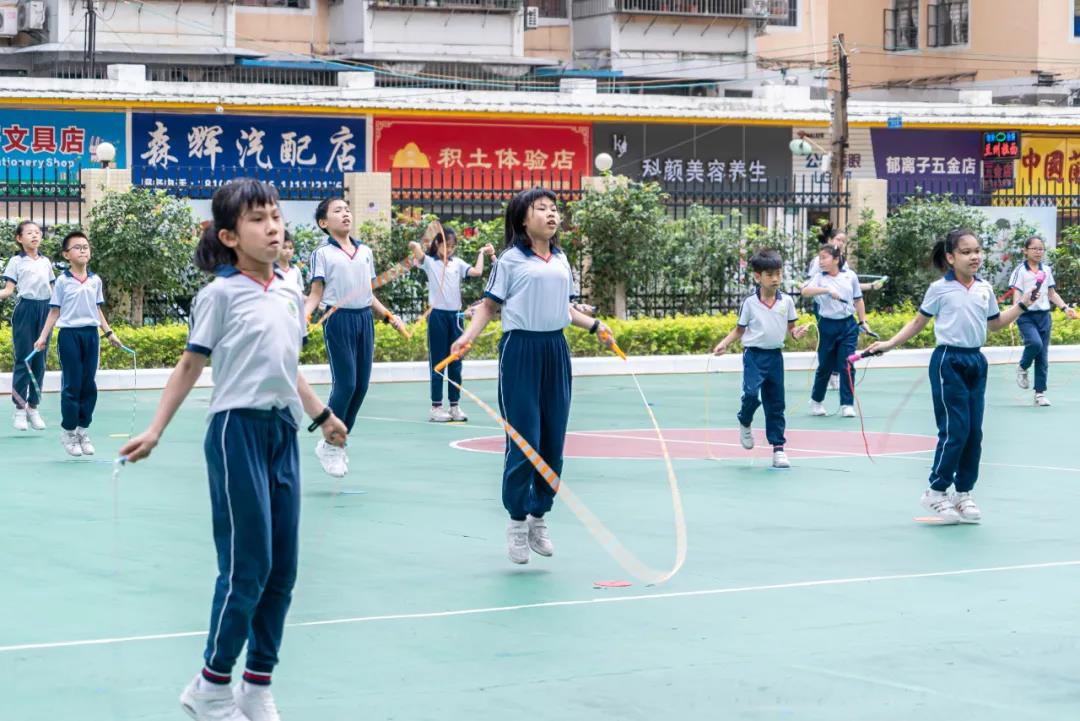 廣州市海珠區怡樂路小學會場體育課.jpg